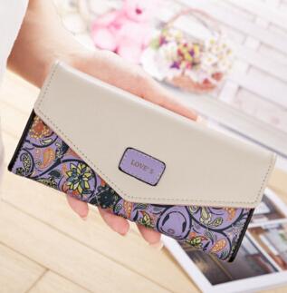 Fashionable Love Wallet